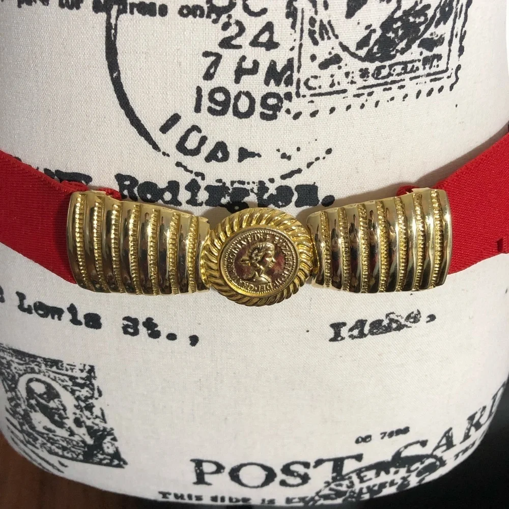 Vintage Clip Belt, by Motion East.